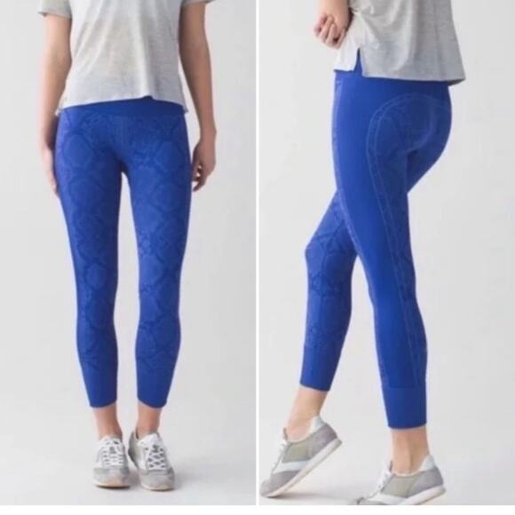 lululemon athletica Pants - Lululemon Ebb To Street Sapphire Blue Snake Print Seamless Activewear Leggings